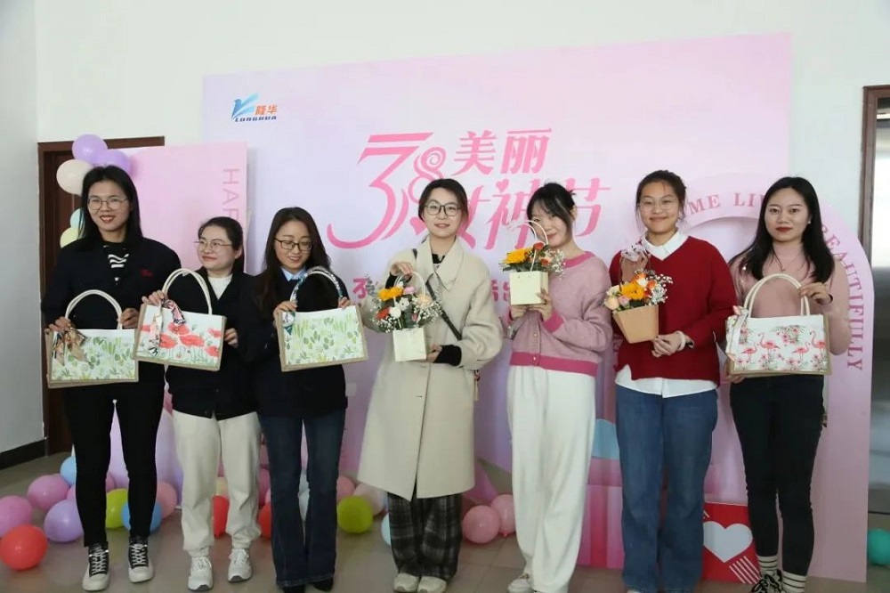 巧手女神，美麗綻放—— 隆華科技集團(tuán)組織在洛各公司開(kāi)展“三八”婦女節(jié)活動(dòng)